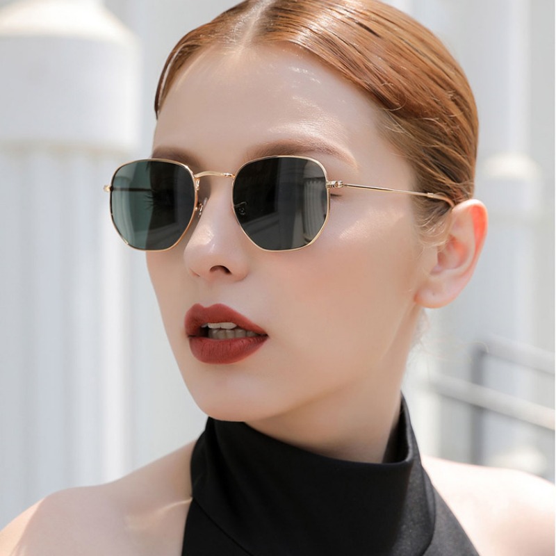 ラウンド型パンクサングラス メンズ ラグジュアリーブランド  - Street Fashion Brands のレビューと価格