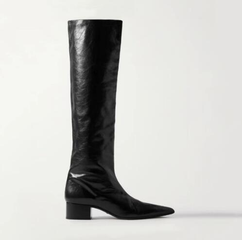 秋の女性用ブラックマットレザーポインテッドトゥミドルヒールス - Street Fashion Rome のレビューと価格